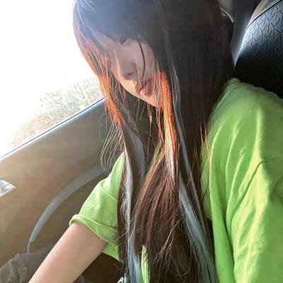 明天、我会成为谁的女友 在线观看封面